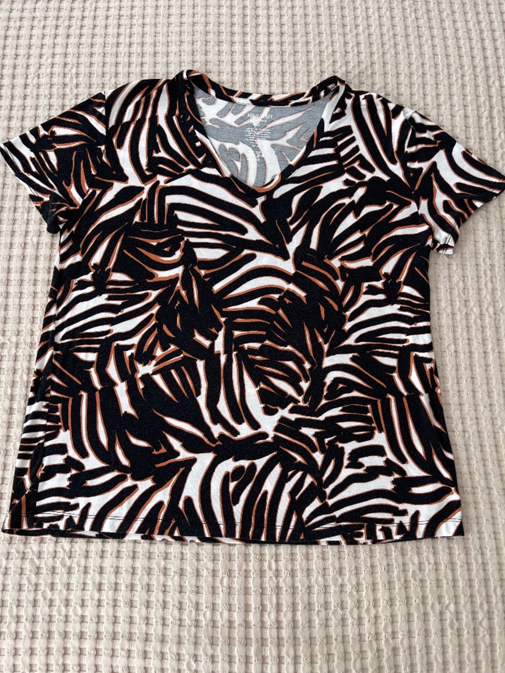 Nine West V-Neck Print Top Women's Size L Black Rust Ivory